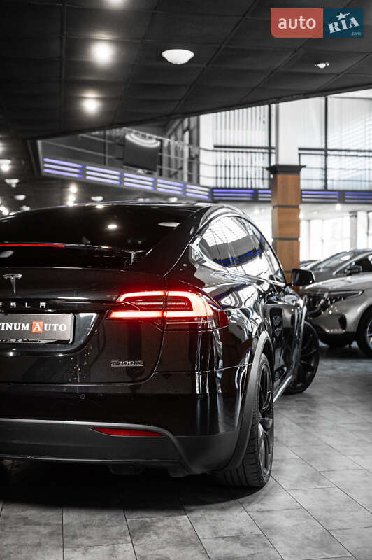 Внедорожник / Кроссовер Tesla Model X 2018 в Одессе фото 83 Внедорожник / Кроссовер Tesla Model X 2018 в Одессе