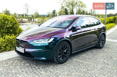 Позашляховик / Кросовер Tesla Model X 2024 в 