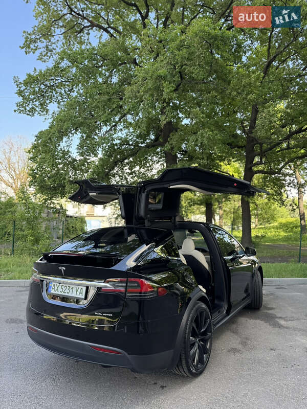 Позашляховик / Кросовер Tesla Model X 2020 в Харкові