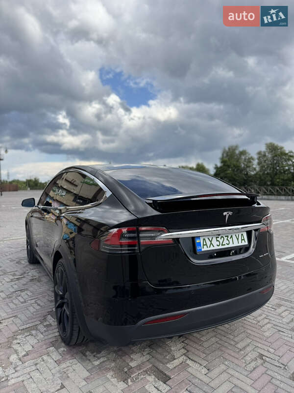 Позашляховик / Кросовер Tesla Model X 2020 в Харкові