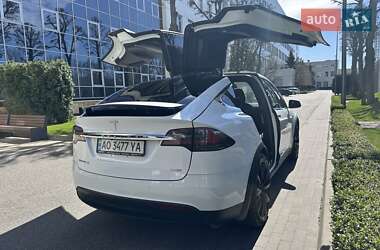 Внедорожник / Кроссовер Tesla Model X 2016 в 