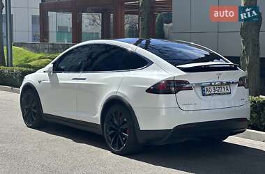 Внедорожник / Кроссовер Tesla Model X 2016 в 