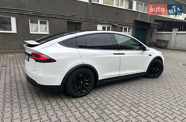 Внедорожник / Кроссовер Tesla Model X 2017 в 