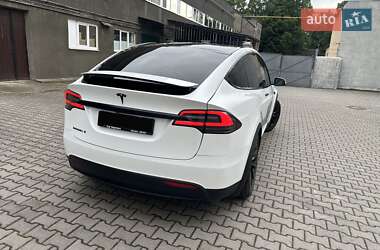 Внедорожник / Кроссовер Tesla Model X 2017 в 