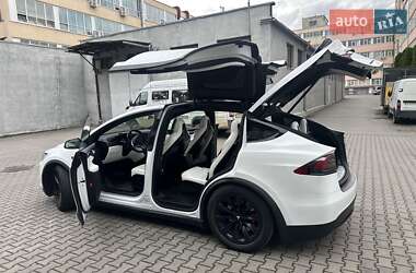 Внедорожник / Кроссовер Tesla Model X 2017 в 