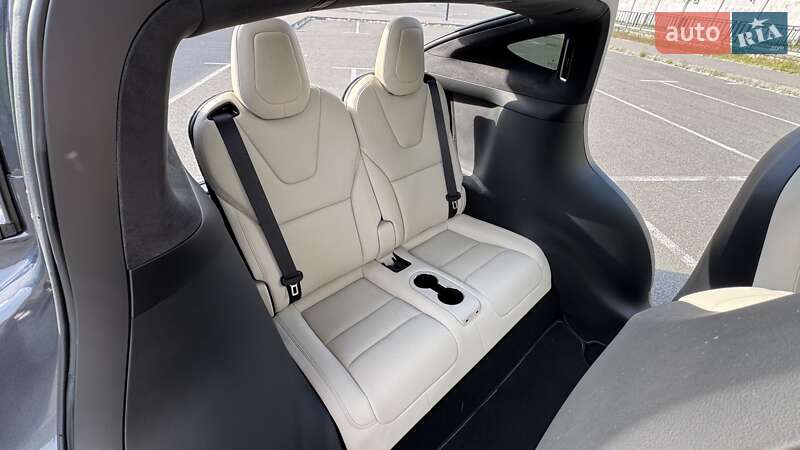Внедорожник / Кроссовер Tesla Model X 2022 в Киеве