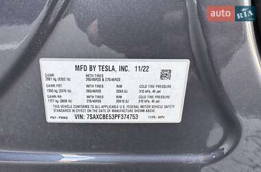 Позашляховик / Кросовер Tesla Model X 2022 в 