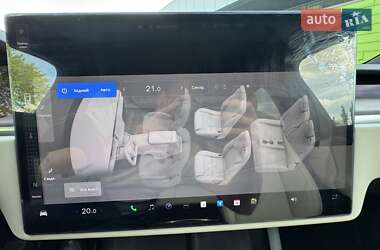 Позашляховик / Кросовер Tesla Model X 2022 в 