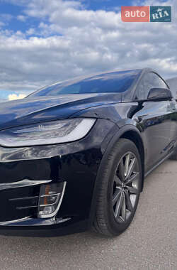 Внедорожник / Кроссовер Tesla Model X 2020 в 