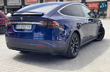 Внедорожник / Кроссовер Tesla Model X 2016 в 