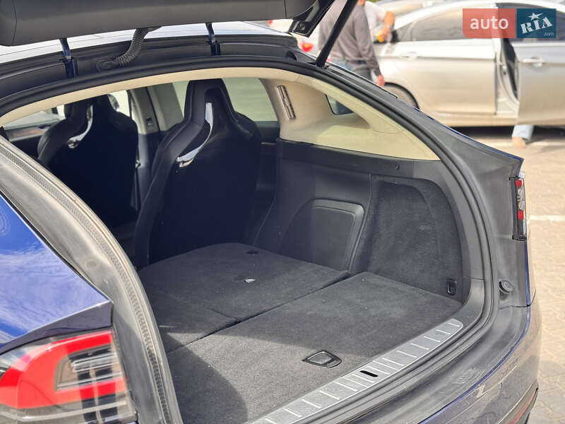 Позашляховик / Кросовер Tesla Model X 2016 в Хмельницькому