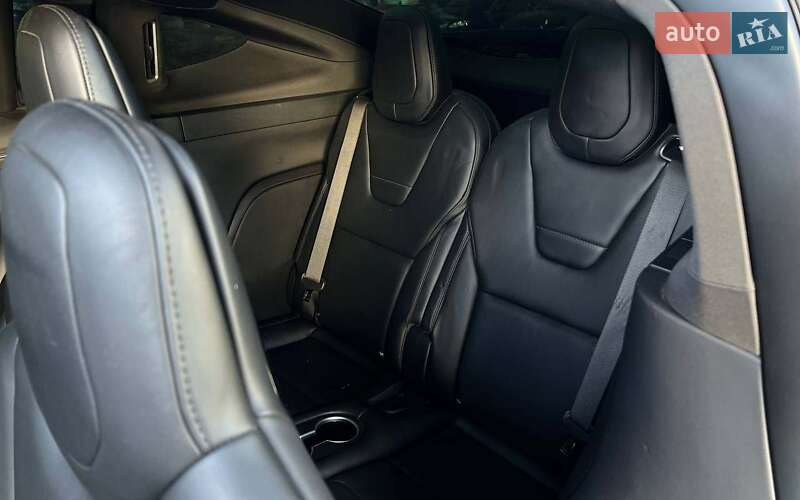 Внедорожник / Кроссовер Tesla Model X 2016 в Ивано-Франковске