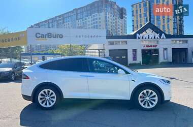 Внедорожник / Кроссовер Tesla Model X 2019 в 