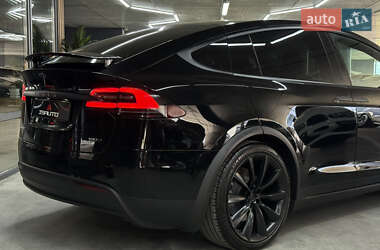 Внедорожник / Кроссовер Tesla Model X 2017 в 