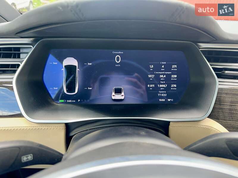 Внедорожник / Кроссовер Tesla Model X 2016 в Городке