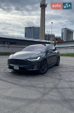 Позашляховик / Кросовер Tesla Model X 2018 в Києві