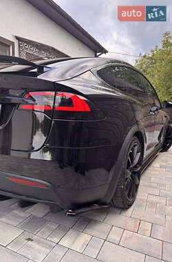 Внедорожник / Кроссовер Tesla Model X 2019 в 