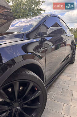 Внедорожник / Кроссовер Tesla Model X 2019 в 