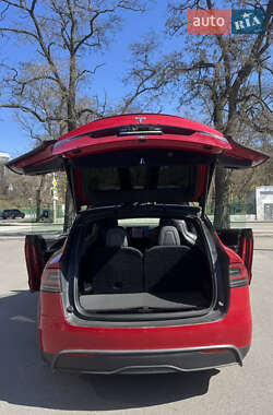 Позашляховик / Кросовер Tesla Model X 2022 в 