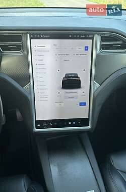 Внедорожник / Кроссовер Tesla Model X 2017 в 