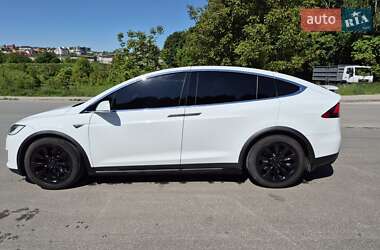 Внедорожник / Кроссовер Tesla Model X 2016 в 