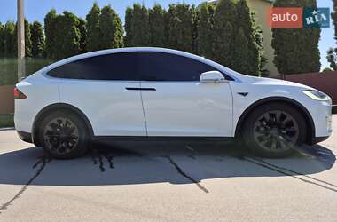 Внедорожник / Кроссовер Tesla Model X 2016 в 