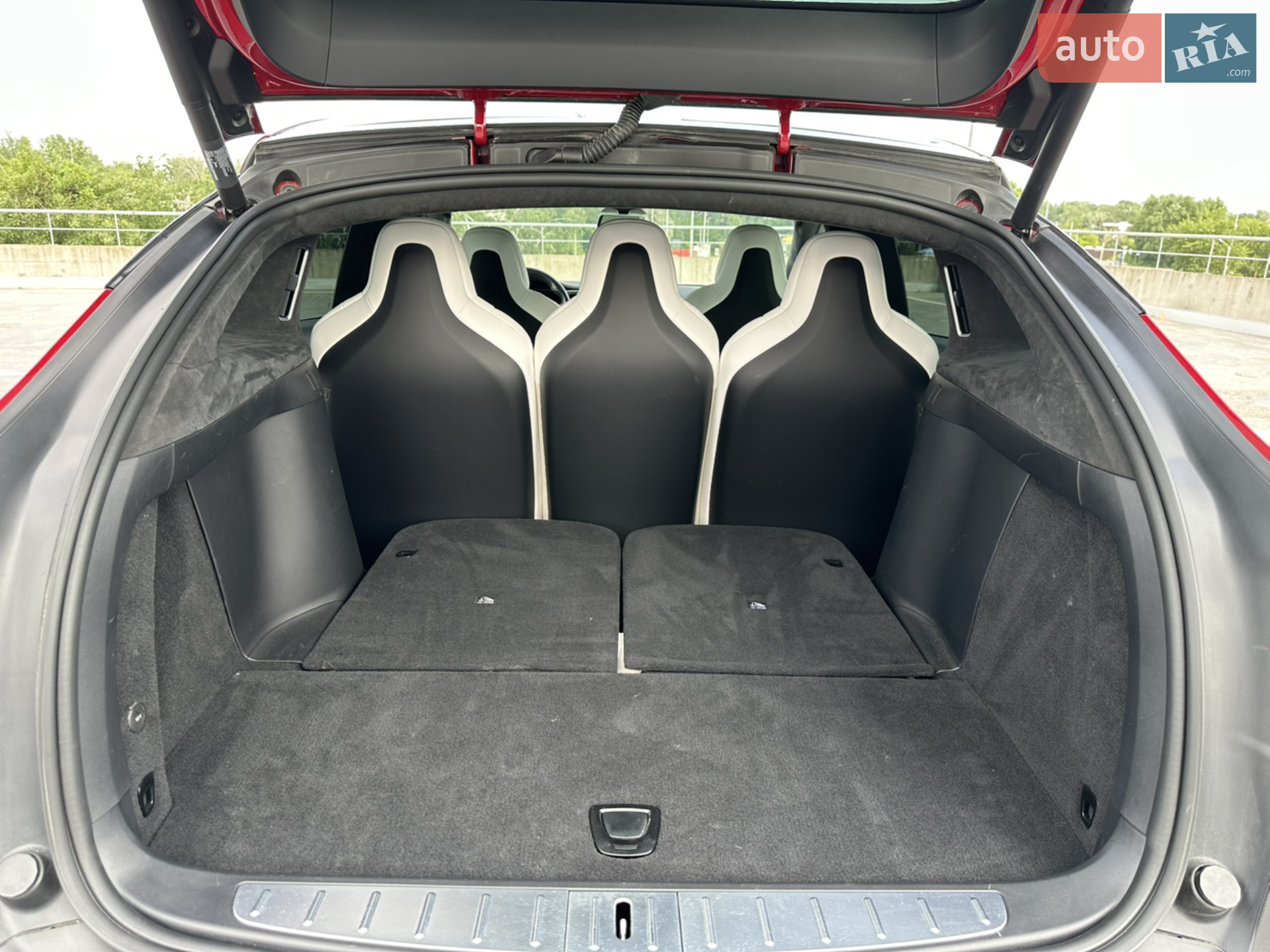 2017 Tesla Model X - мініатюра 27