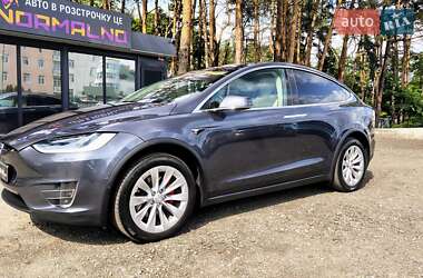 Позашляховик / Кросовер Tesla Model X 2018 в 