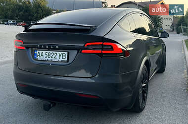 Внедорожник / Кроссовер Tesla Model X 2017 в 