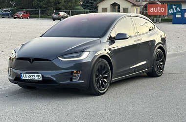 Внедорожник / Кроссовер Tesla Model X 2017 в 