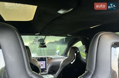 Внедорожник / Кроссовер Tesla Model X 2017 в 