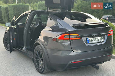 Внедорожник / Кроссовер Tesla Model X 2017 в 