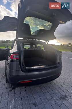 Внедорожник / Кроссовер Tesla Model X 2020 в 