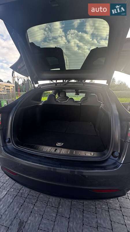 Позашляховик / Кросовер Tesla Model X 2020 в Львові