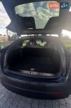 Внедорожник / Кроссовер Tesla Model X 2020 в 