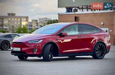 Позашляховик / Кросовер Tesla Model X 2019 в 