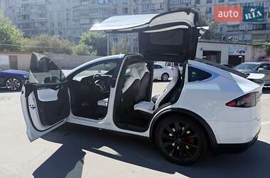 Внедорожник / Кроссовер Tesla Model X 2020 в 
