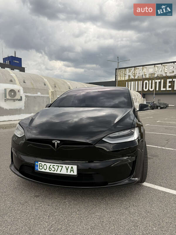 Позашляховик / Кросовер Tesla Model X 2022 в 