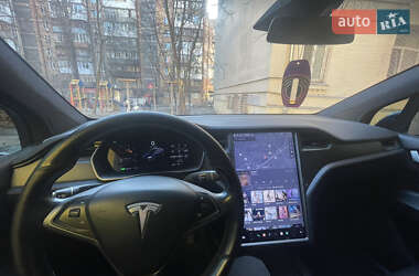 Внедорожник / Кроссовер Tesla Model X 2018 в 