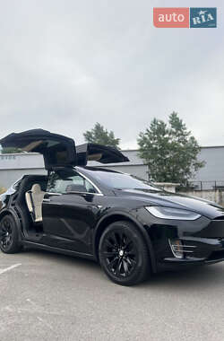 Позашляховик / Кросовер Tesla Model X 2020 в 