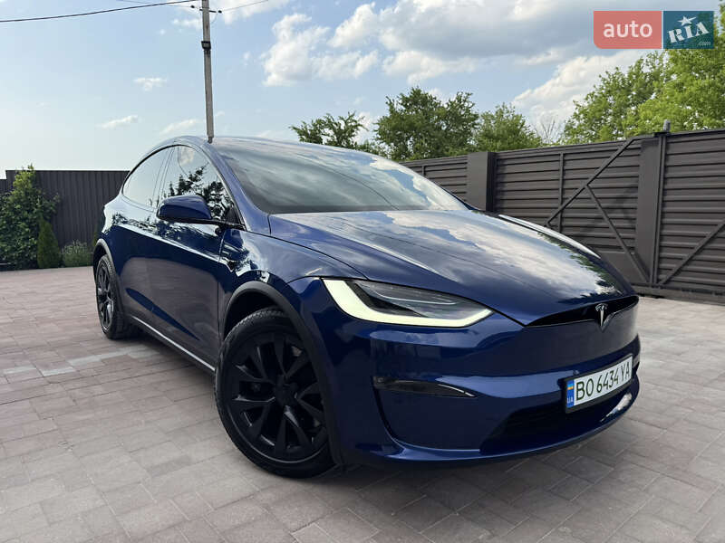 Позашляховик / Кросовер Tesla Model X 2022 в 