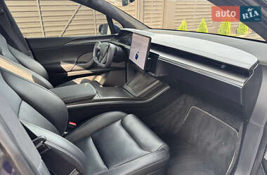 Позашляховик / Кросовер Tesla Model X 2022 в 