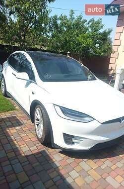 Позашляховик / Кросовер Tesla Model X 2020 в 