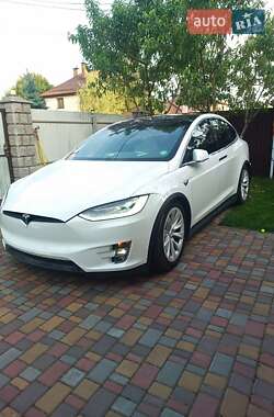 Внедорожник / Кроссовер Tesla Model X 2020 в Киеве