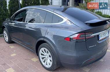 Внедорожник / Кроссовер Tesla Model X 2017 в 