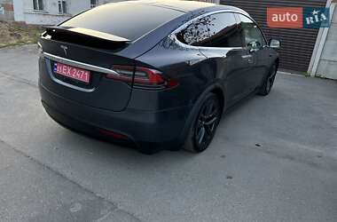 Внедорожник / Кроссовер Tesla Model X 2019 в 
