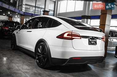 Внедорожник / Кроссовер Tesla Model X 2023 в 