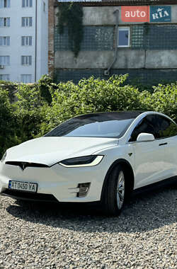 Внедорожник / Кроссовер Tesla Model X 2016 в 