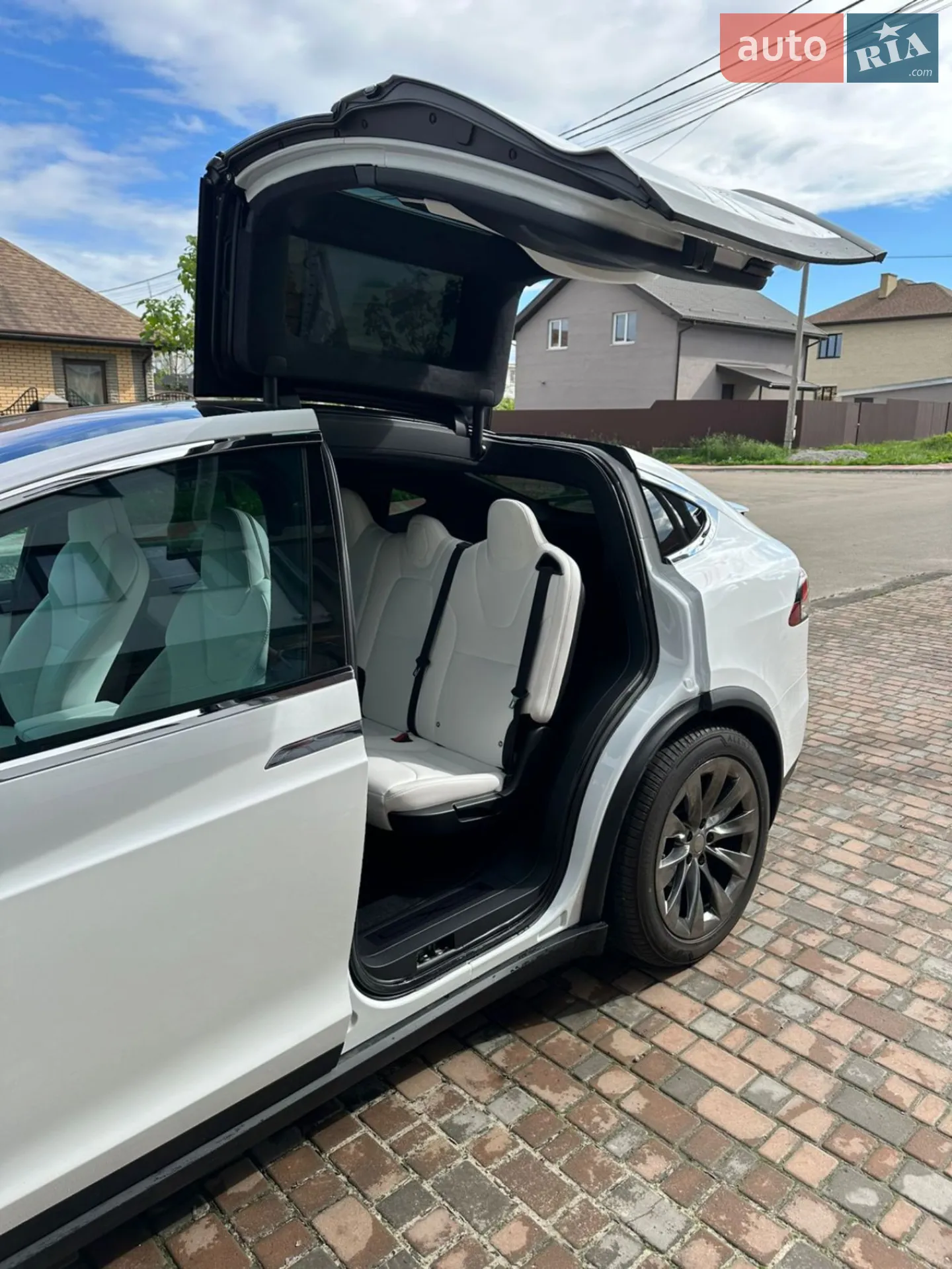 2018 Tesla Model X - мініатюра 11