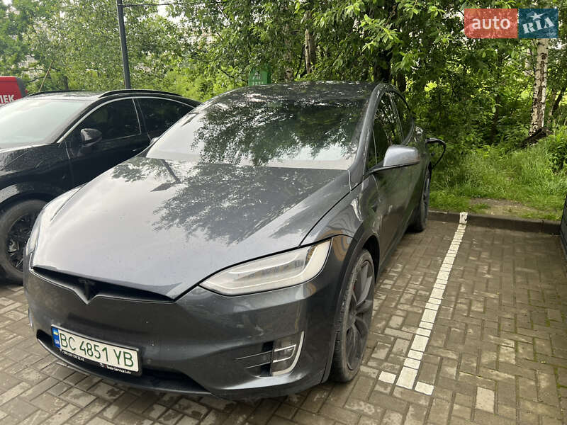 Внедорожник / Кроссовер Tesla Model X 2020 в 